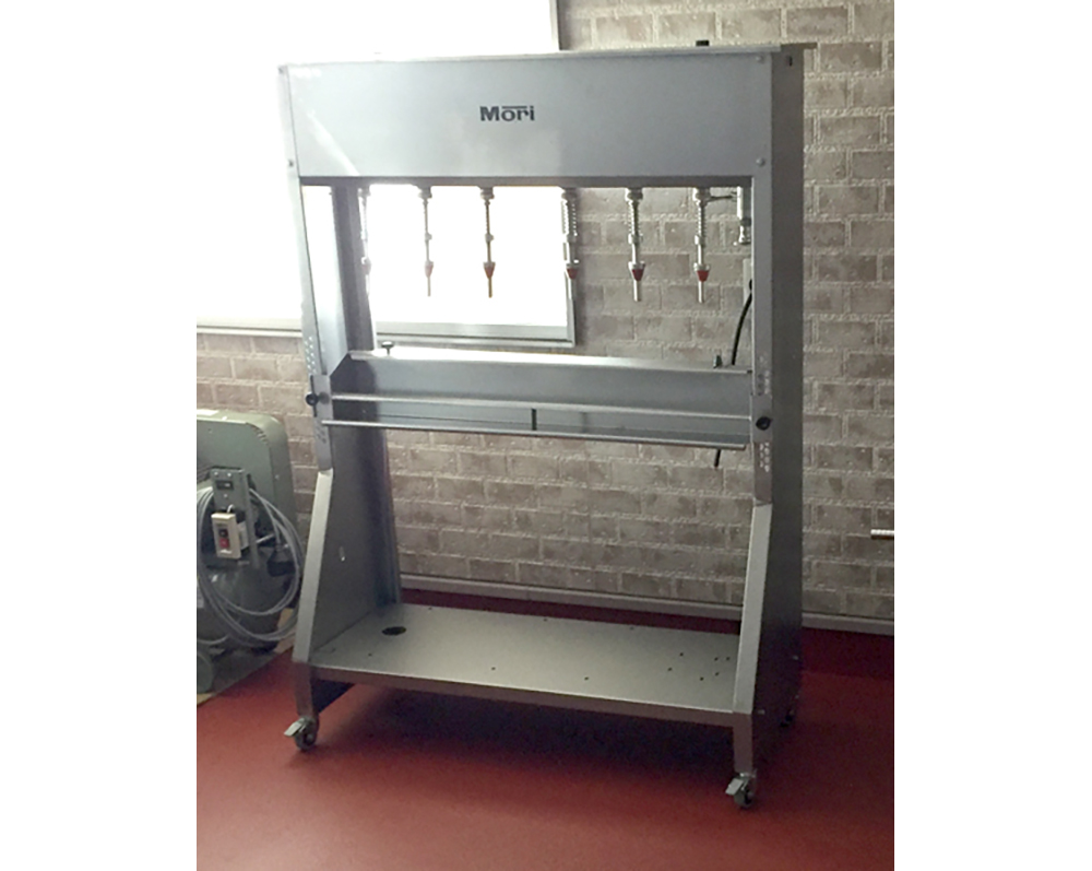 半自動充填機 Mori RI6MA